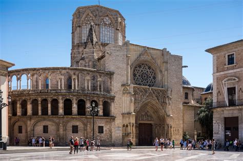 14 Best Things To Do in Valencia, Spain (City Trip Guide).